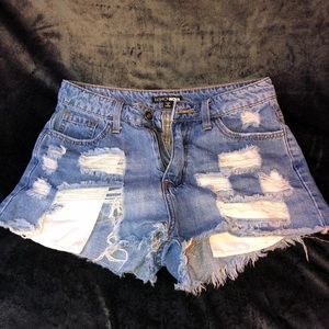 3️⃣FOR2️⃣5️⃣💲‼️Ripped Jean shorts